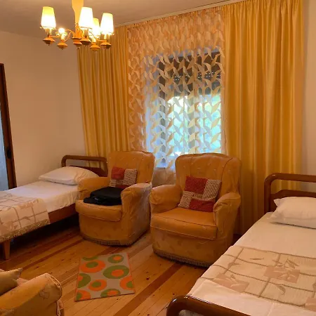 In Center شقة